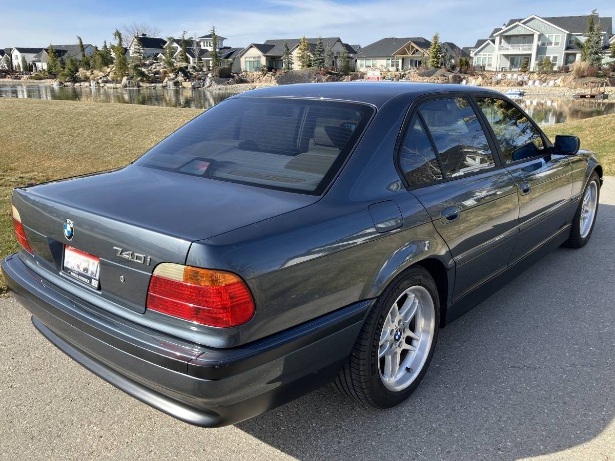 Body panels are straight with minor rear scuffing