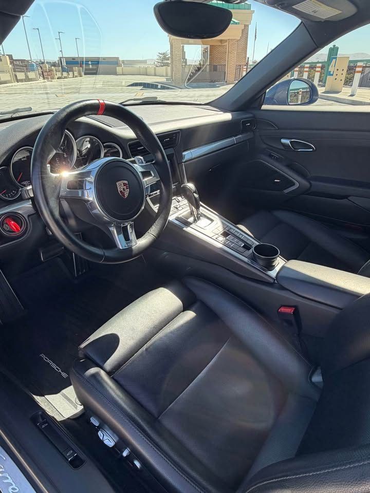 Interior: lightly worn leather