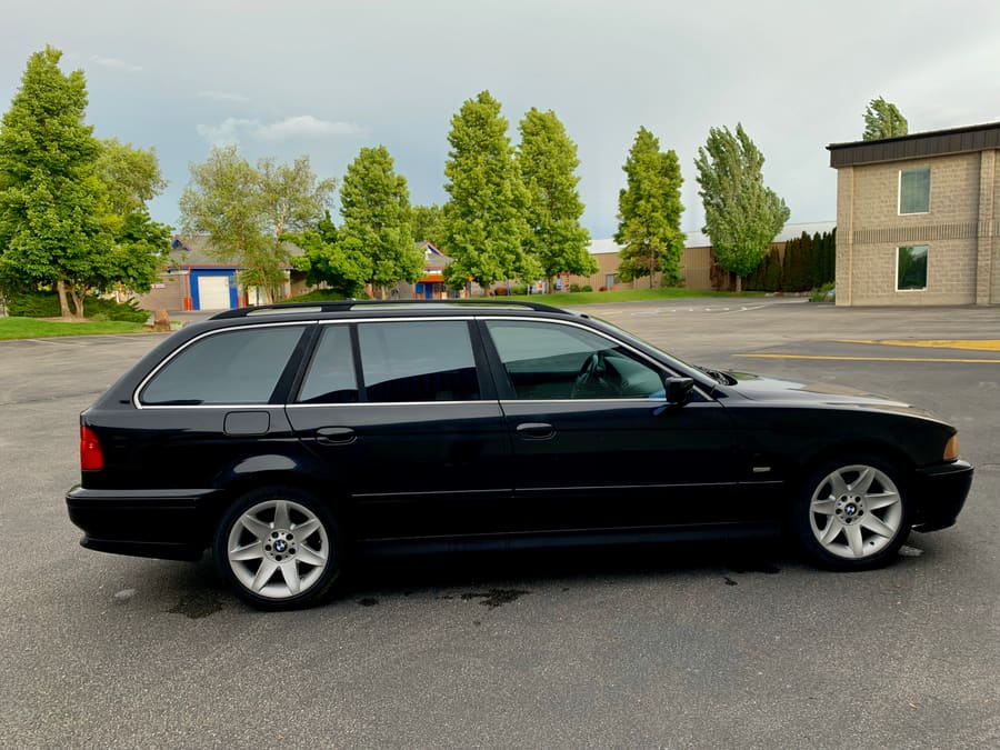2003 BMW 525i Touring